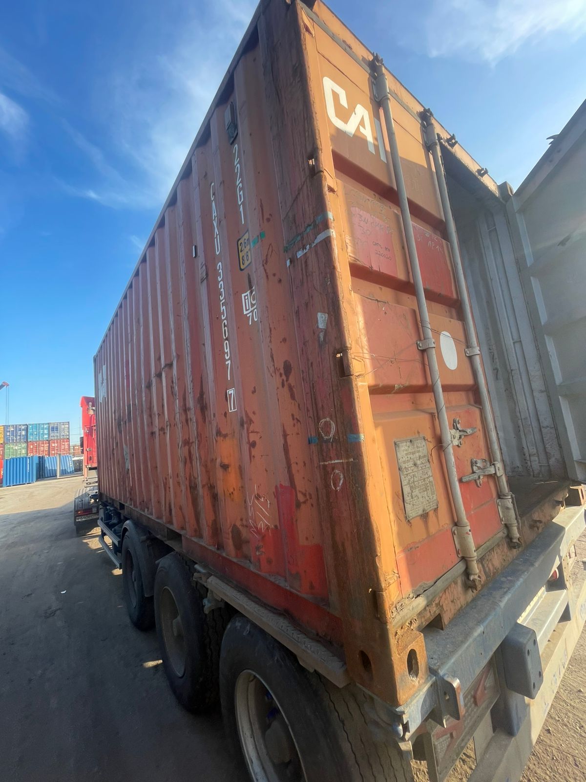 Морской контейнер CAXU3356977