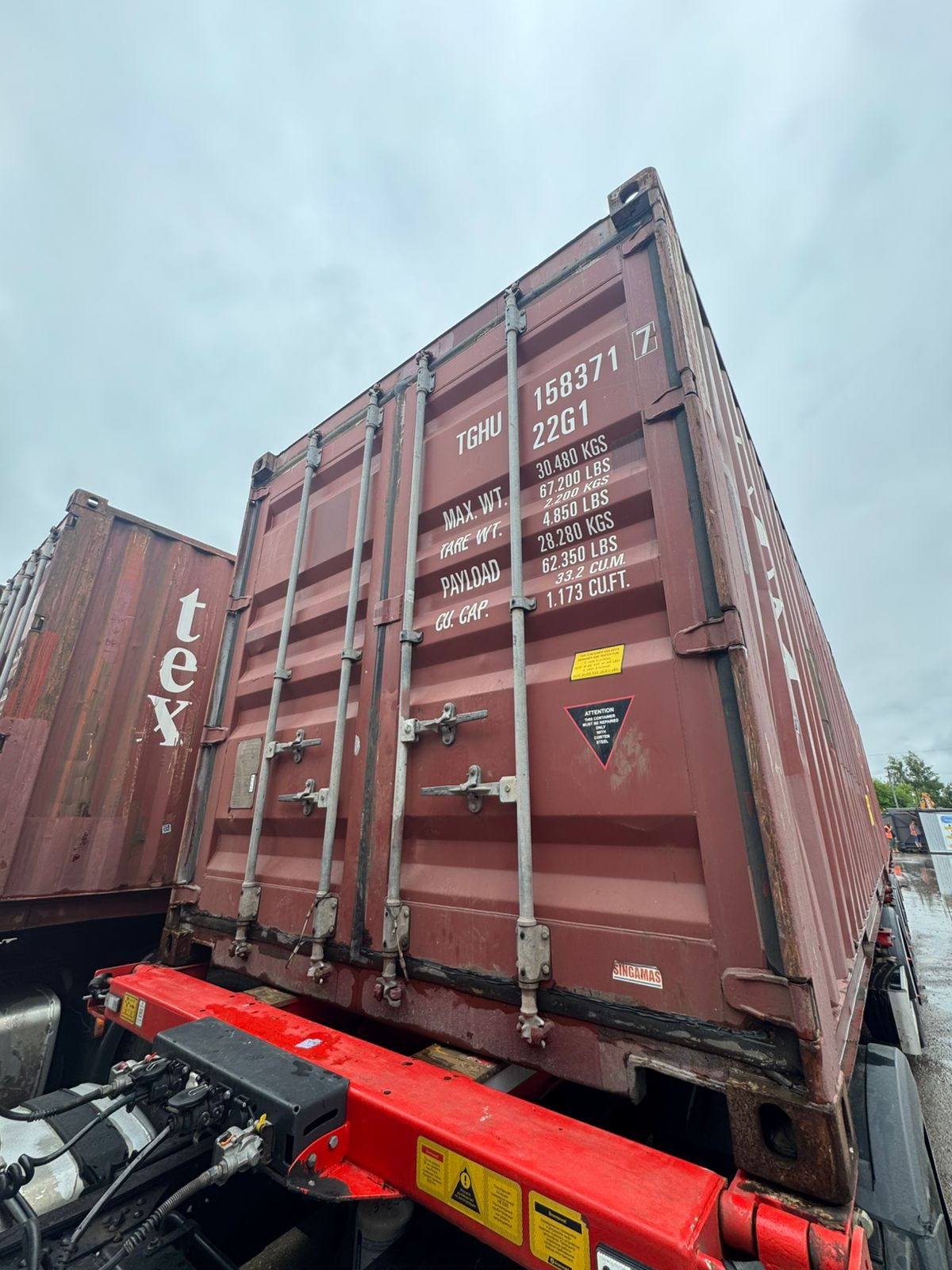 Морской контейнер TGHU1583717