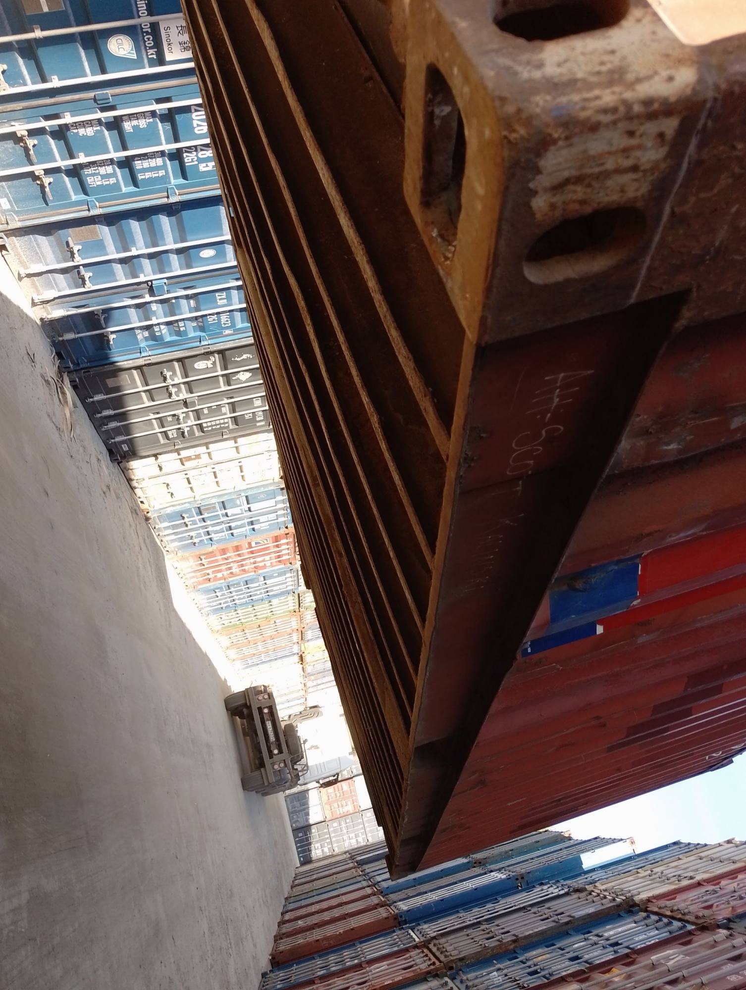 Морской контейнер TRLU9020999